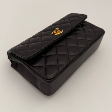Chanel mini mid flap black vintage