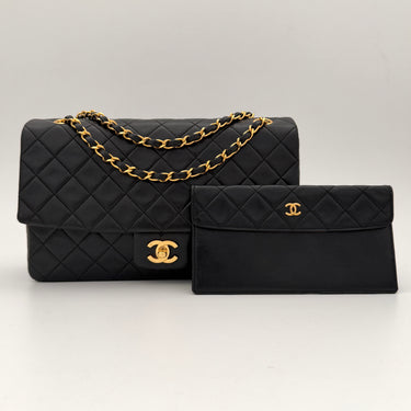 Chanel Classic flap black lambskin leather gold hardware with coin purse