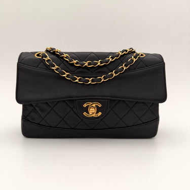 Chanel flap black lambskin leather gold hardware with coin purse