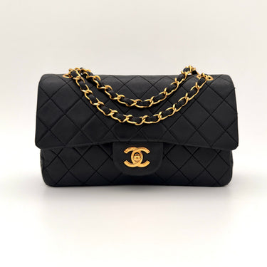Chanel Timeless 23 Classic double flap bag black lambskin leather vintage